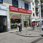 Фасад Bar Mexico на площади Гарибальди у вокзала Napoli Centrale